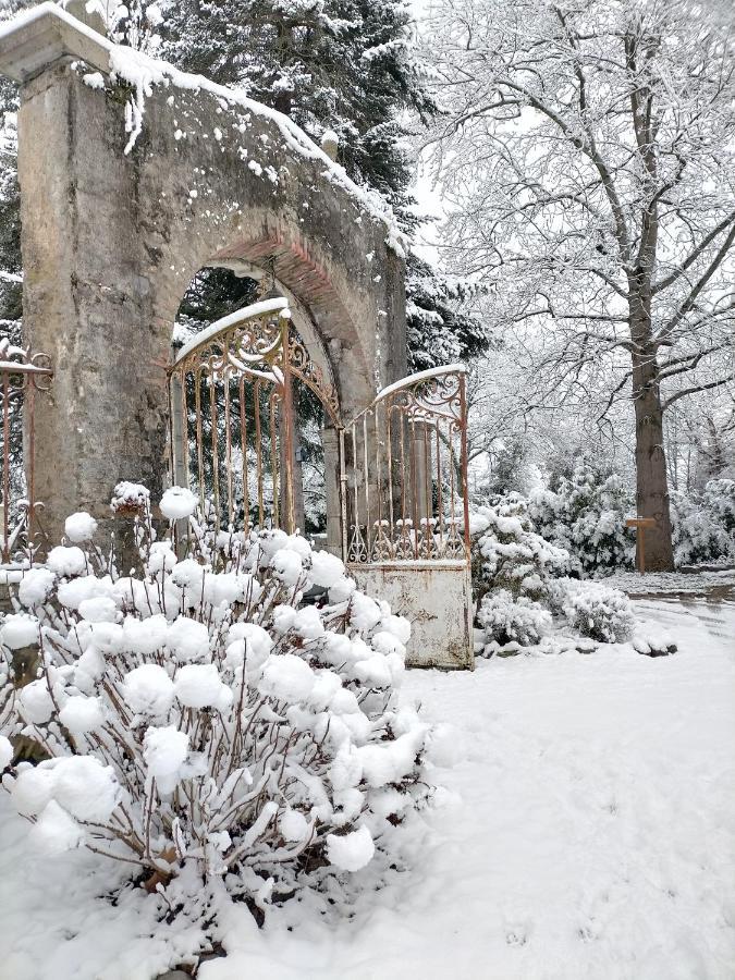 Chateau De Heaas Feas Экстерьер фото